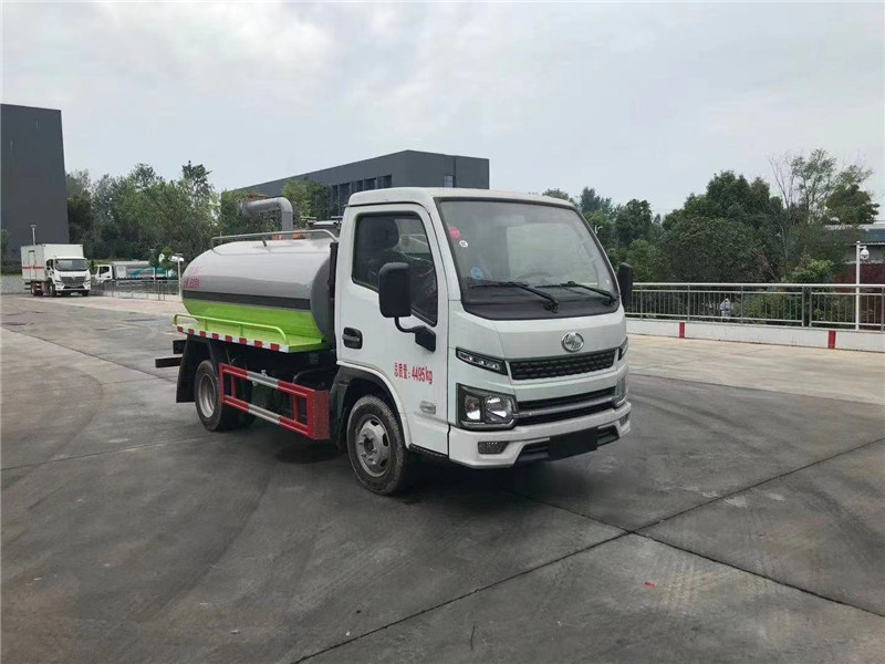 低調(diào)并非沒(méi)潛力，密封性極好的凱馬K3國(guó)六吸糞車(chē)