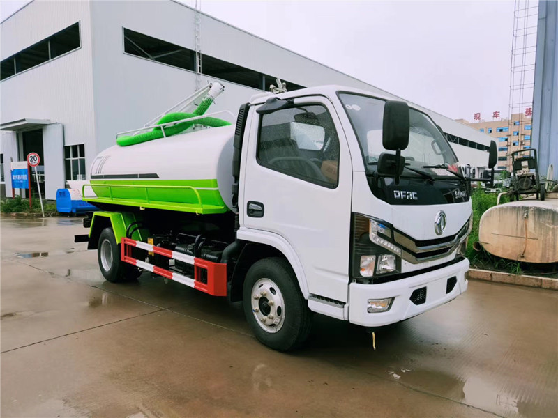 東風(fēng)凱普特環(huán)衛(wèi)清洗吸污車(chē)可以在密度大，道路窄的城市和街道使用