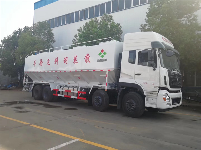 東風天錦20方散裝飼料運輸車可用來運輸某些無腐蝕性粉粒狀原料