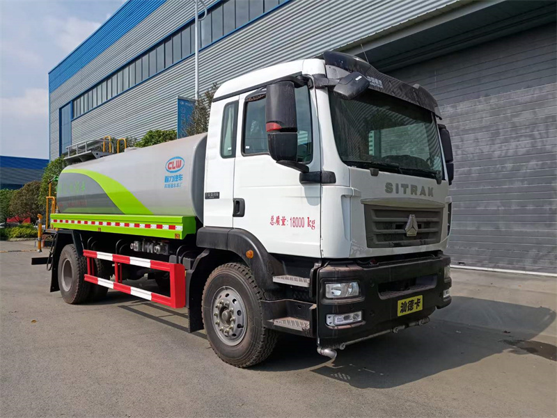 重汽汕德卡單橋灑水車現貨，降價8000促銷!