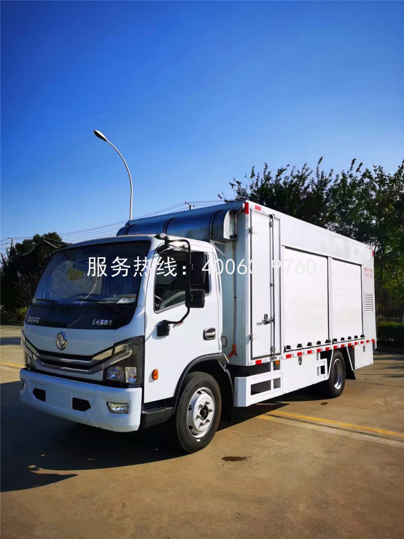 牧場移動擠奶車是怎么操作的？