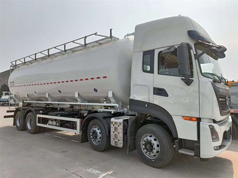 東風天龍34方多功能氣吹式飼料運輸車