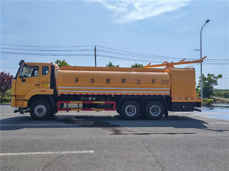 程力新型礦山多功能抑塵車優勢